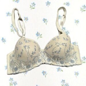 *SOLD!* Native Intimates Vintage Cream White Blue Lace Bra 36B